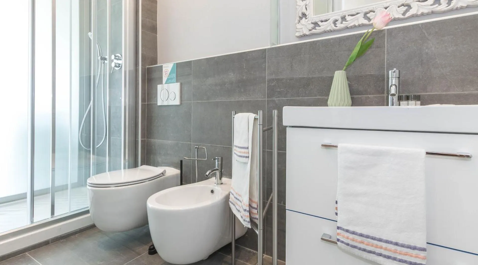 Joivy Delightful Flats Near Citylife District Mediolan Apartament